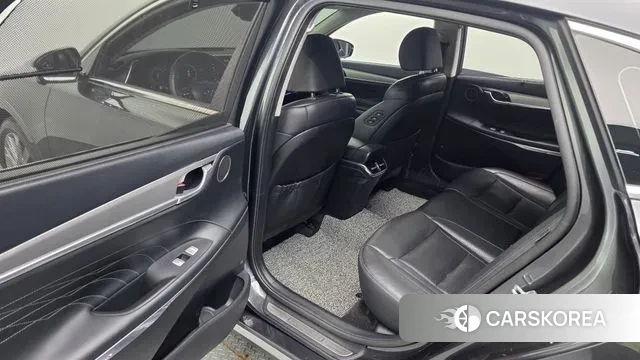 Hyundai The New Grandeur IG Hybrid id 3156208 из Кореи 8