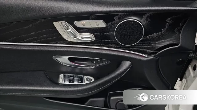 Mercedes-Benz E-Class W213 id 3773109 из Кореи 8