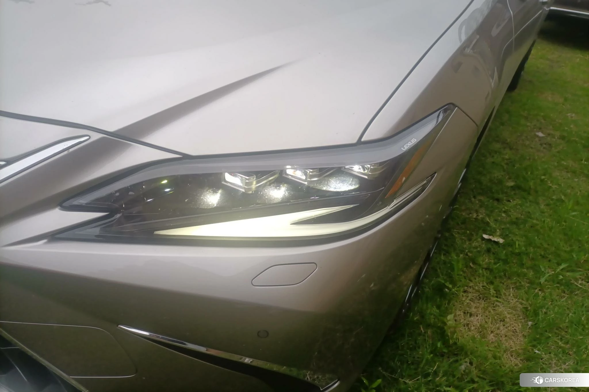 Lexus ES id 4473853 из Китая 8