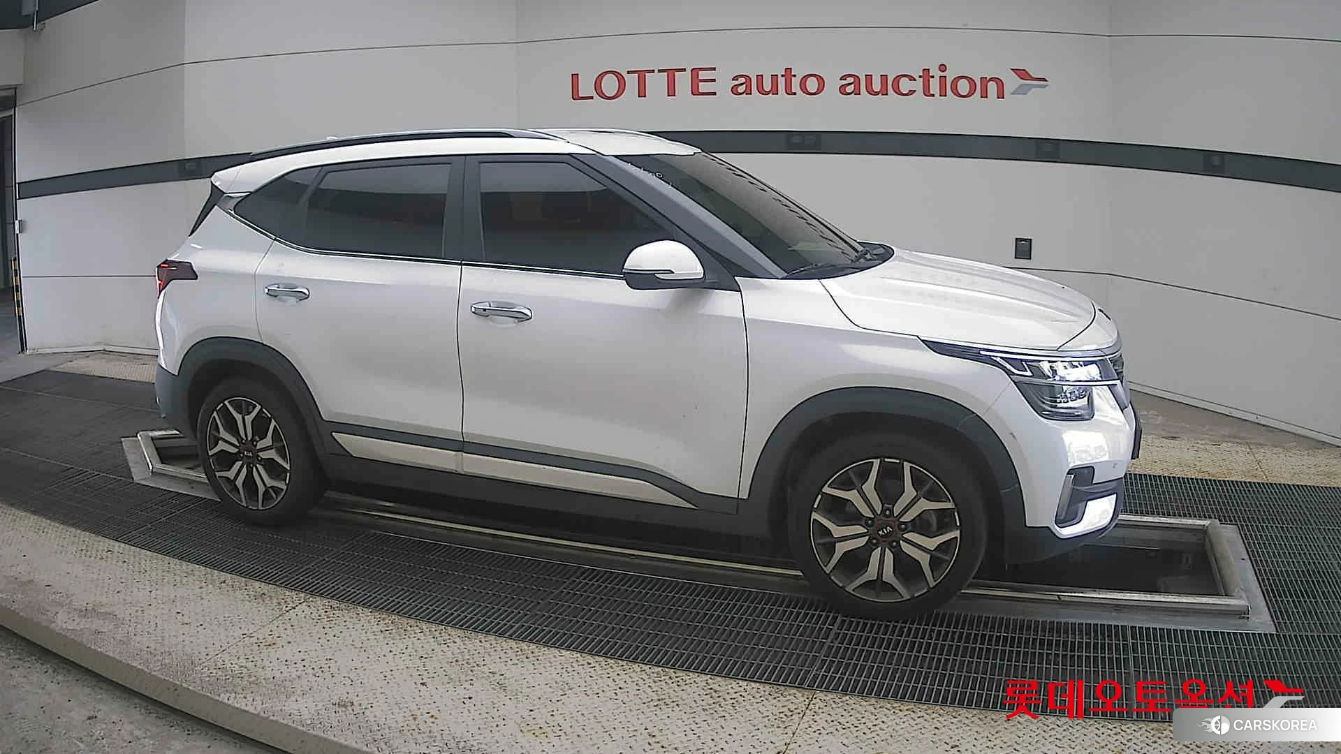 Kia Seltos id 4664338 из Кореи 8