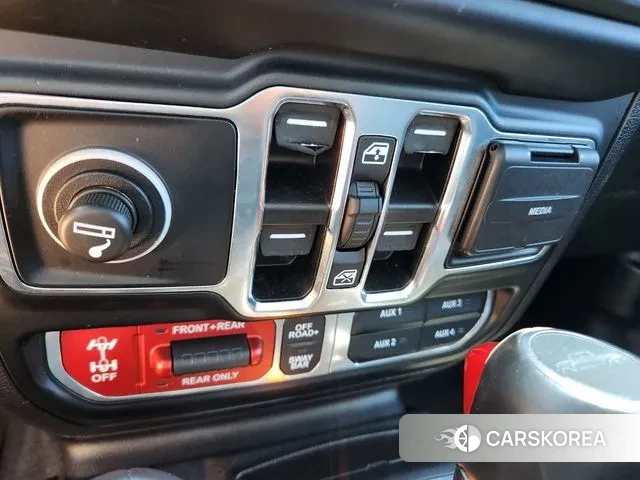 Jeep Gladiator (JT) id 2915608 из Кореи 8