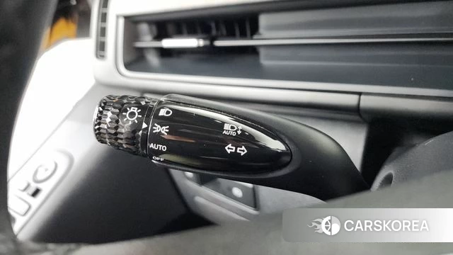 Hyundai Staria id 3839098 из Кореи 8