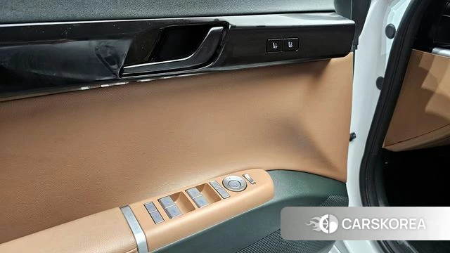 Hyundai Grandeur Hybrid (GN7) id 4360952 из Кореи 8