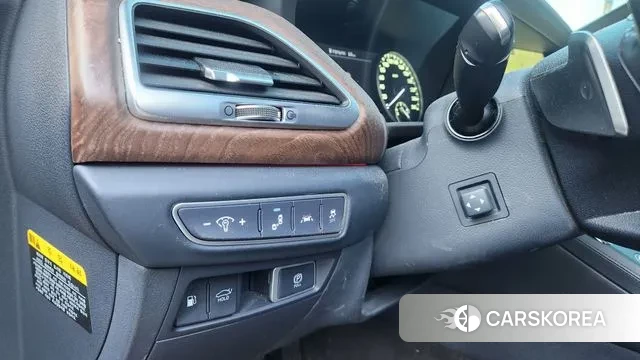 Genesis G90 id 3531002 из Кореи 8