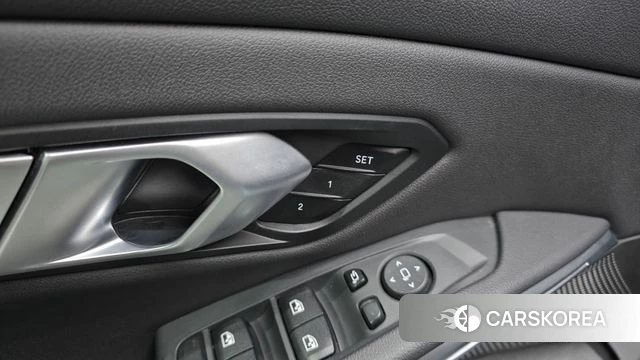 BMW 3 Series (G20) id 4899517 из Кореи 8