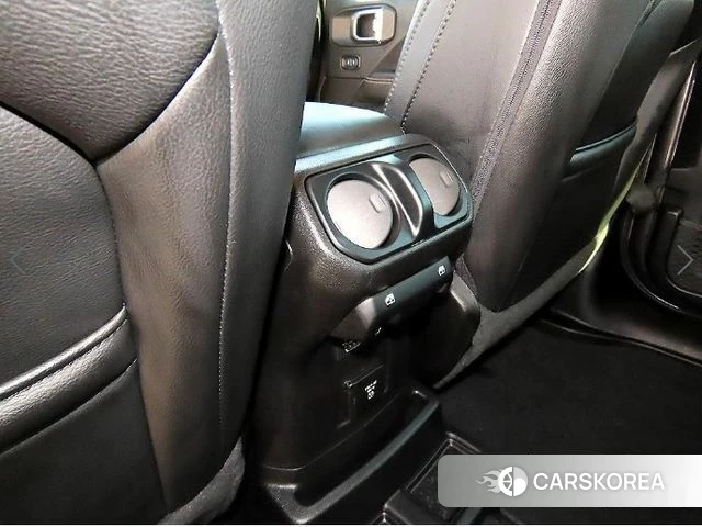 Jeep Wrangler (JL) id 4454902 из Кореи 8