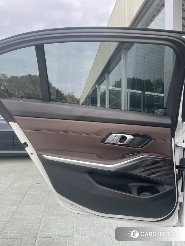 BMW 3 series id 4291135 из Китая 8