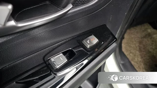 Ssangyong Beautiful Korando id 3778710 из Кореи 8