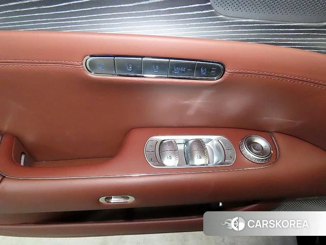 Genesis G90 (RS4) id 3877250 из Кореи 8