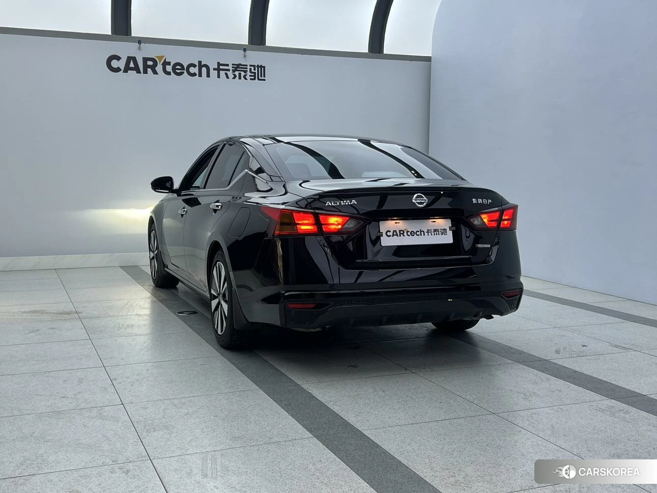 Nissan Altima id 4479527 из Китая 8