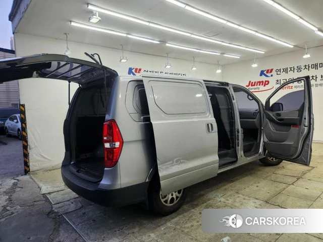 Hyundai The New Grand Starex id 3905601 из Кореи 8