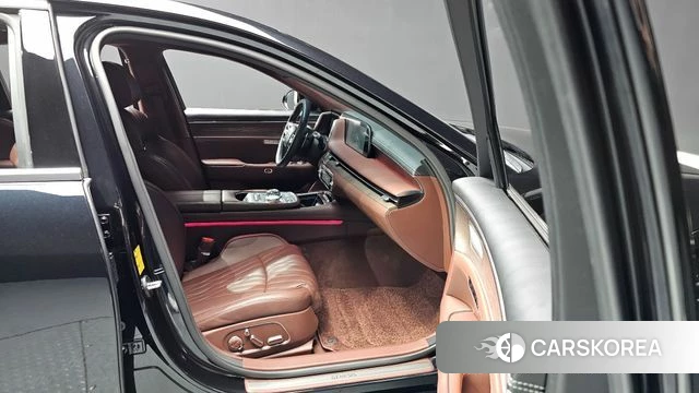 Genesis G90 (RS4) id 4223685 из Кореи 8