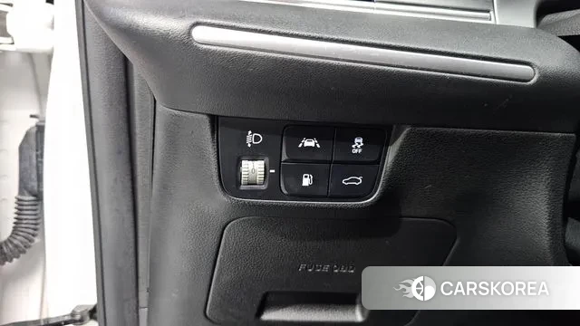 Hyundai The New Grandeur IG id 3468102 из Кореи 8