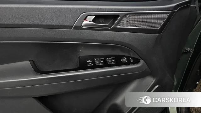 Ssangyong The New Rexton Sports Cannes id 3365679 из Кореи 8