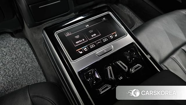 Audi A8 (D5) id 3827381 из Кореи 8