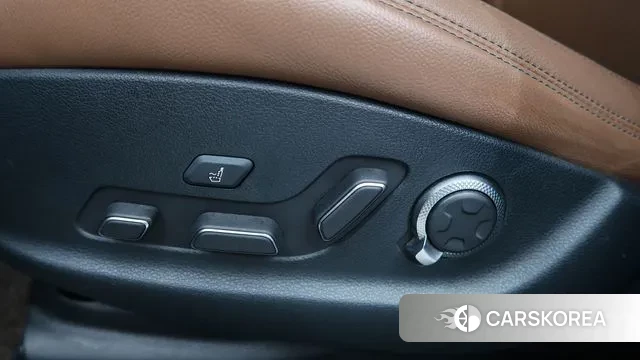 Genesis GV70 id 3187120 из Кореи 8