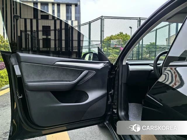 Tesla Model Y id 4229197 из Китая 8