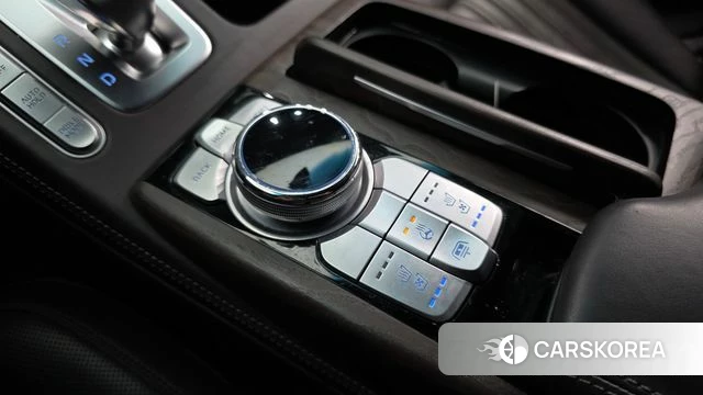 Genesis G90 id 4338628 из Кореи 8