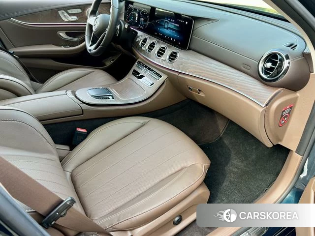Mercedes-Benz E-class id 4265713 из Китая 8