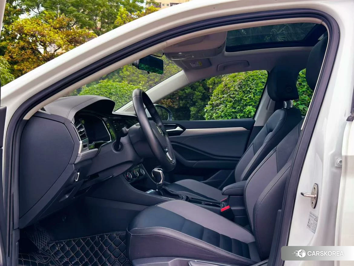Volkswagen Sagitar id 4454424 из Китая 8