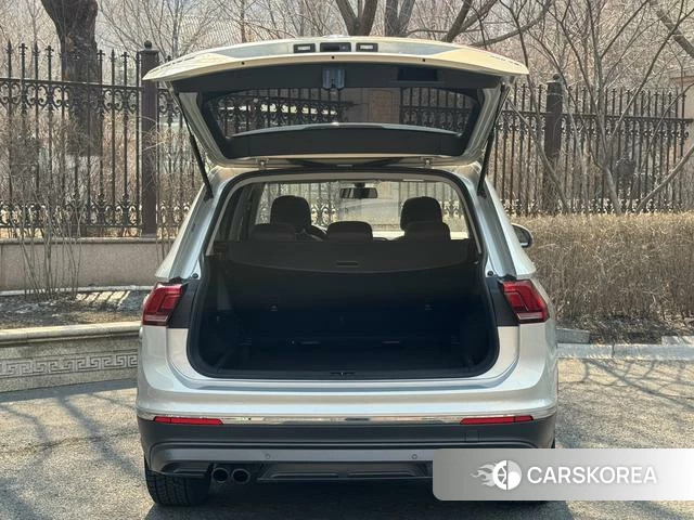 Volkswagen Tiguan L id 4208867 из Китая 8