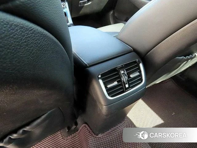 Hyundai Grandeur IG id 3905325 из Кореи 8