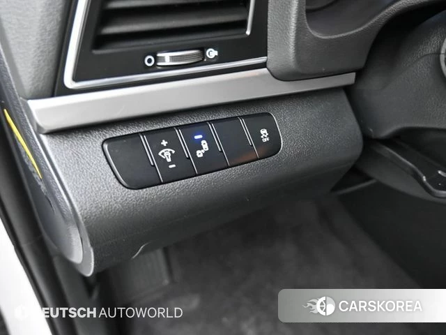 Hyundai Avante AD id 3912054 из Кореи 8