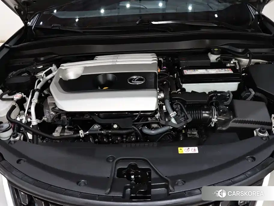 Lexus UX id 4547207 из Китая 8