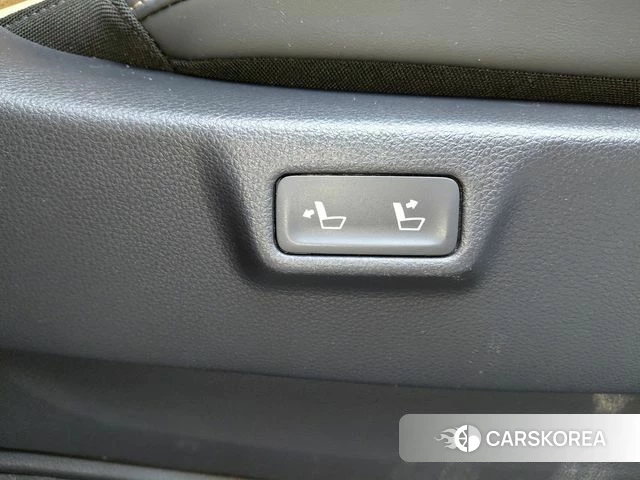 Kia Carnival 4th generation id 4625007 из Кореи 8