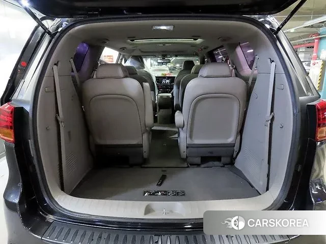 Kia The New Carnival id 3520601 из Кореи 8