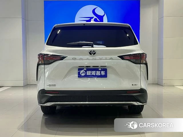 Toyota Grevia id 4241580 из Китая 8