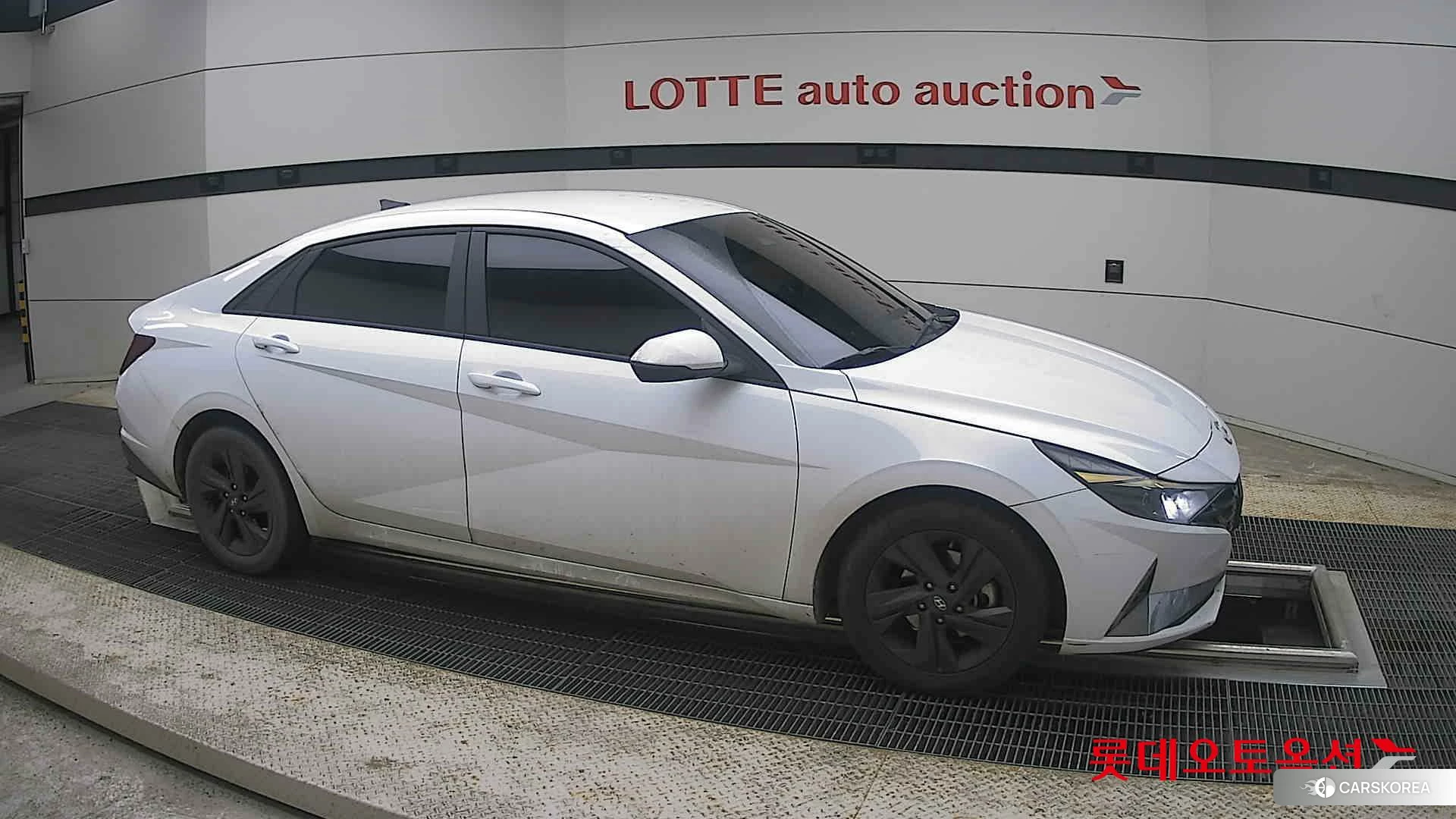 Hyundai Avante id 4289382 из Кореи 8