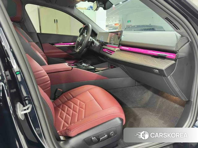 BMW 5 series id 4261678 из Китая 8