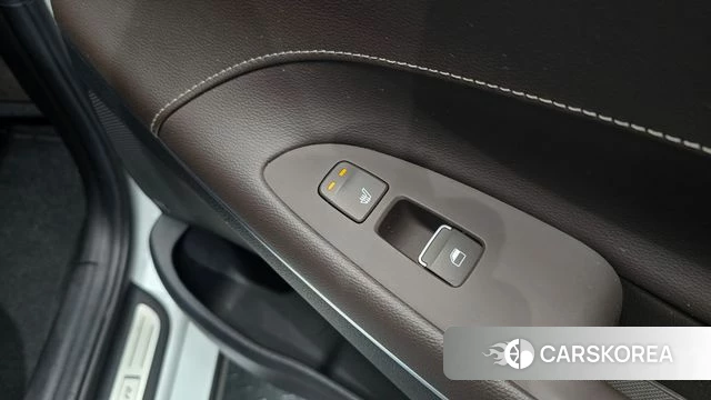 Hyundai Grandeur IG id 3861849 из Кореи 8