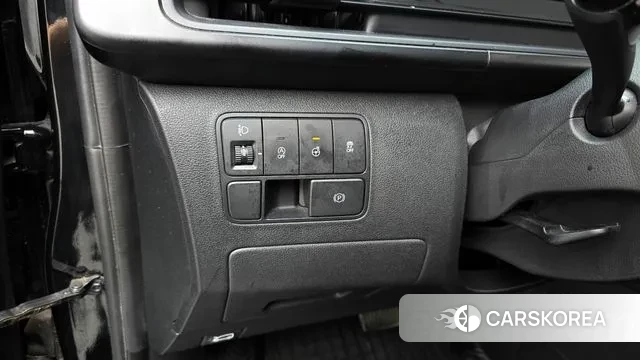 Hyundai Staria id 3751693 из Кореи 8