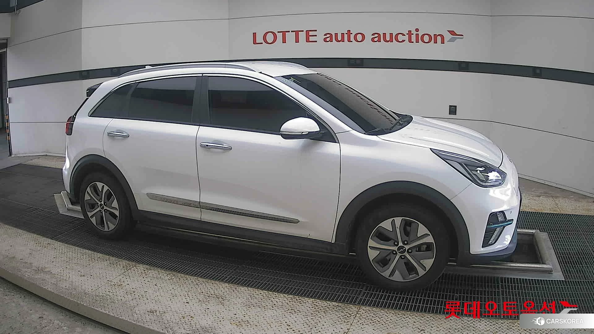 Kia Niro EV id 4498426 из Кореи 8