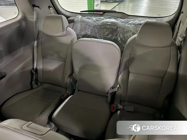 Kia The New Carnival id 3573668 из Кореи 8