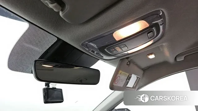 Hyundai Avante (CN7) id 3686825 из Кореи 8