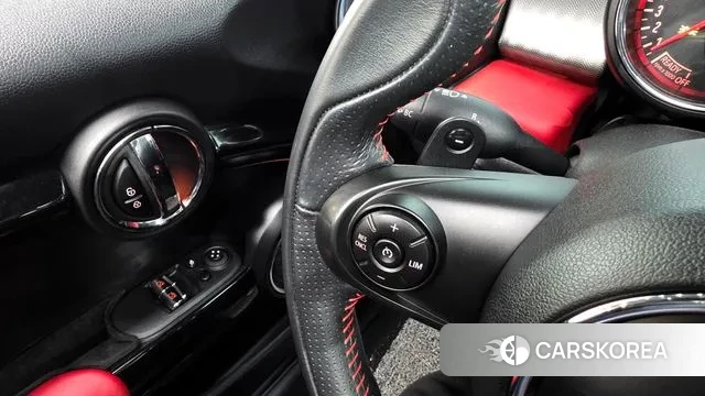 Mini Cooper S id 3766471 из Кореи 8