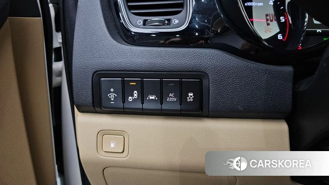 Kia The New Carnival id 4727841 из Кореи 8