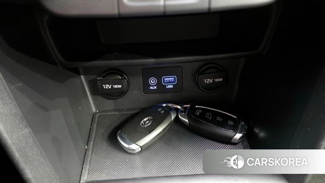 Hyundai Kona id 3937259 из Кореи 8