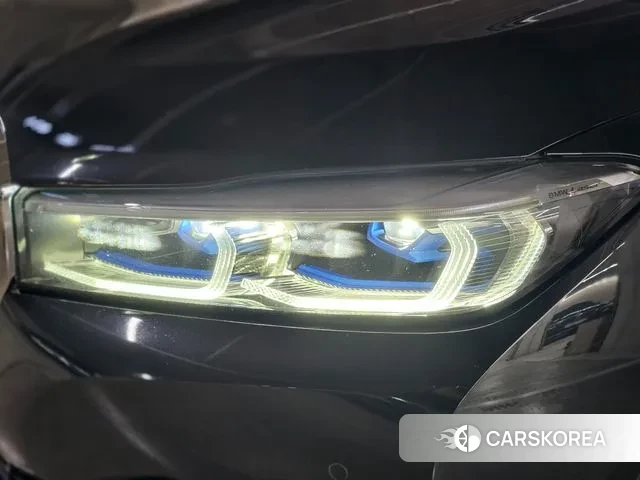 BMW 7 Series (G11) id 3757472 из Кореи 8