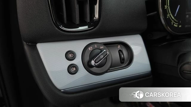 Mini Cooper S Countryman id 4880356 из Кореи 8