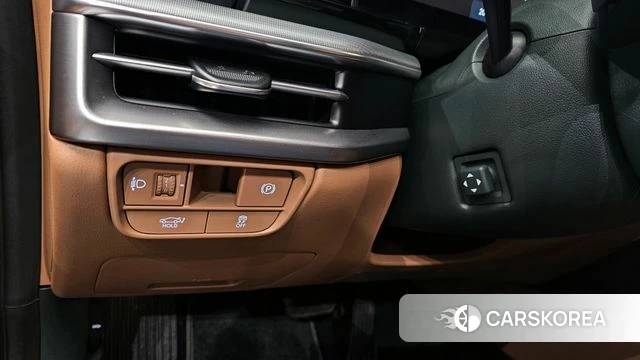 Hyundai Grandeur (GN7) id 3940743 из Кореи 8