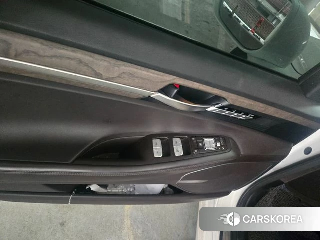 Genesis G90 id 4225527 из Кореи 8