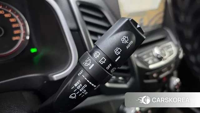 Ssangyong New Style Korando C id 3612548 из Кореи 8