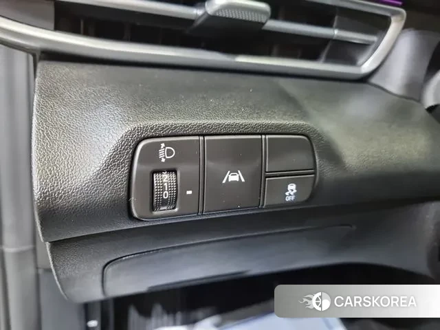 Hyundai Avante (CN7) id 3442838 из Кореи 8