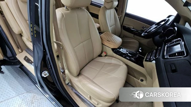 Kia The New Carnival id 4458948 из Кореи 8