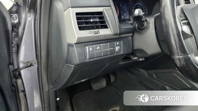 Ssangyong Rexton Sports id 4595994 из Кореи 8