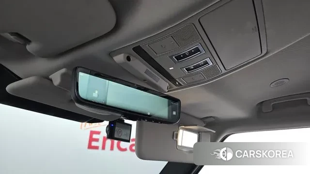 Land Rover Defender (L663) id 3028398 из Кореи 8